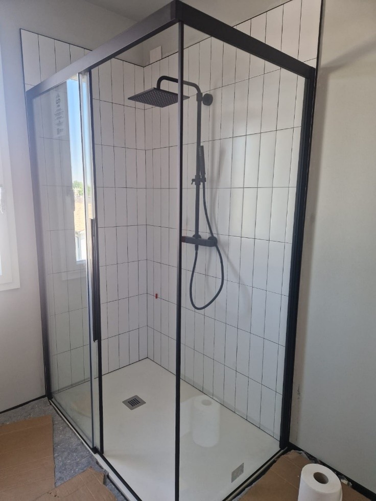 Installazione di sanitari e arredo bagno